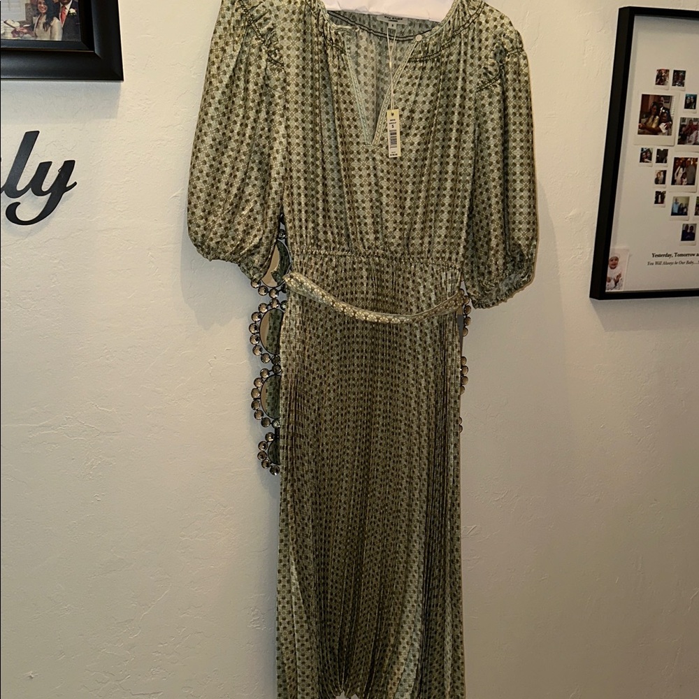 Max Studio Satin Puff Sleeve Midi Midi Dress NWT Size Small - Picture 3 of 6